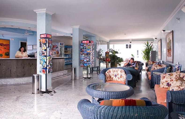 อปาร์ตาเมนโตส ปาร์เก ทรอปิคัล เอน ลันซาโรเต Aparthotel ปูแอร์โตเดลคาร์เมน ภายนอก รูปภาพ