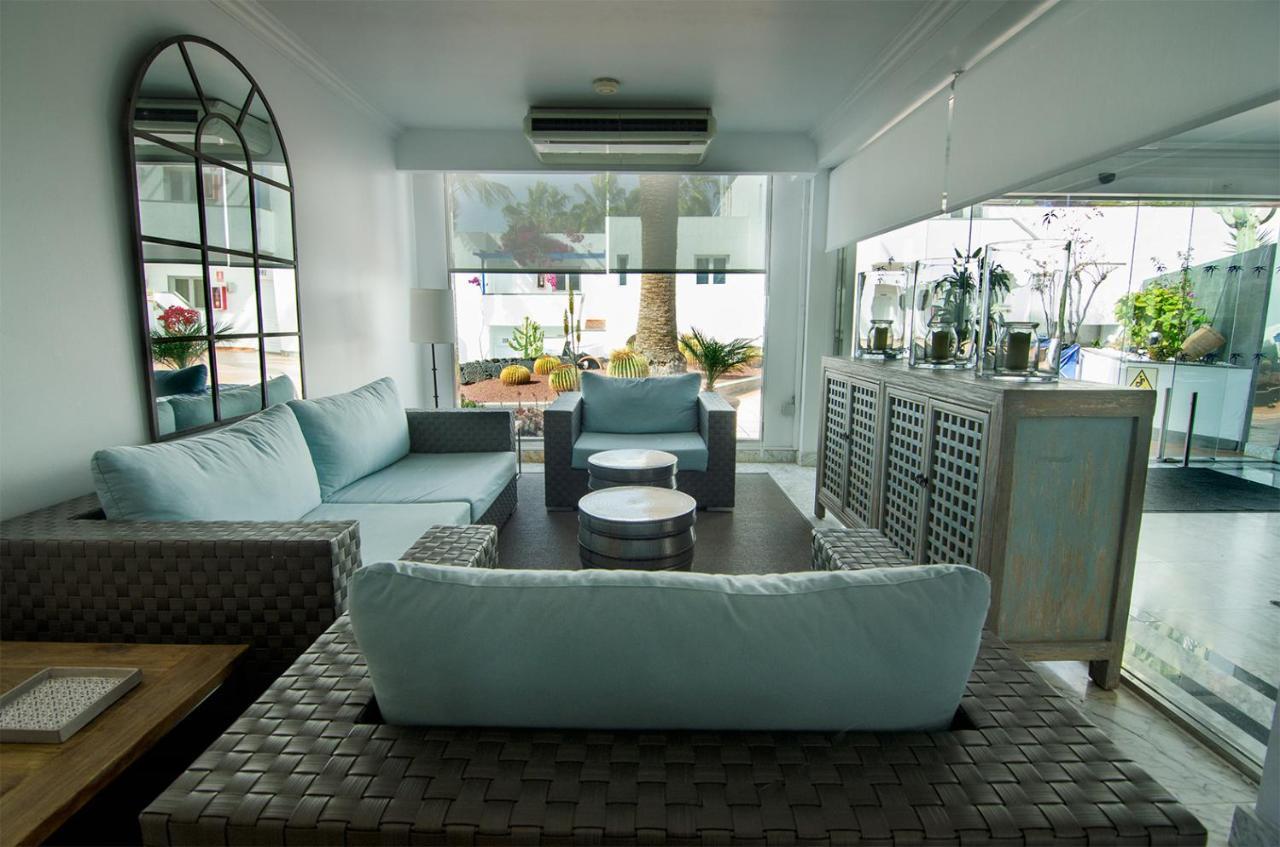 อปาร์ตาเมนโตส ปาร์เก ทรอปิคัล เอน ลันซาโรเต Aparthotel ปูแอร์โตเดลคาร์เมน ภายนอก รูปภาพ